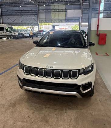 JEEP COMPASS 2.0 TD350 TURBO DIESEL LIMITED AT9